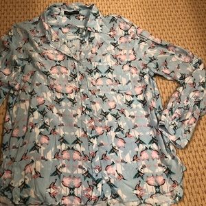 Women’s Patterned Button Down Shirt